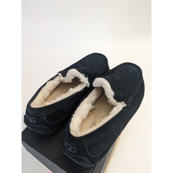 UGG Men\'s Ascot Slipper, Black, 9 US main image 10